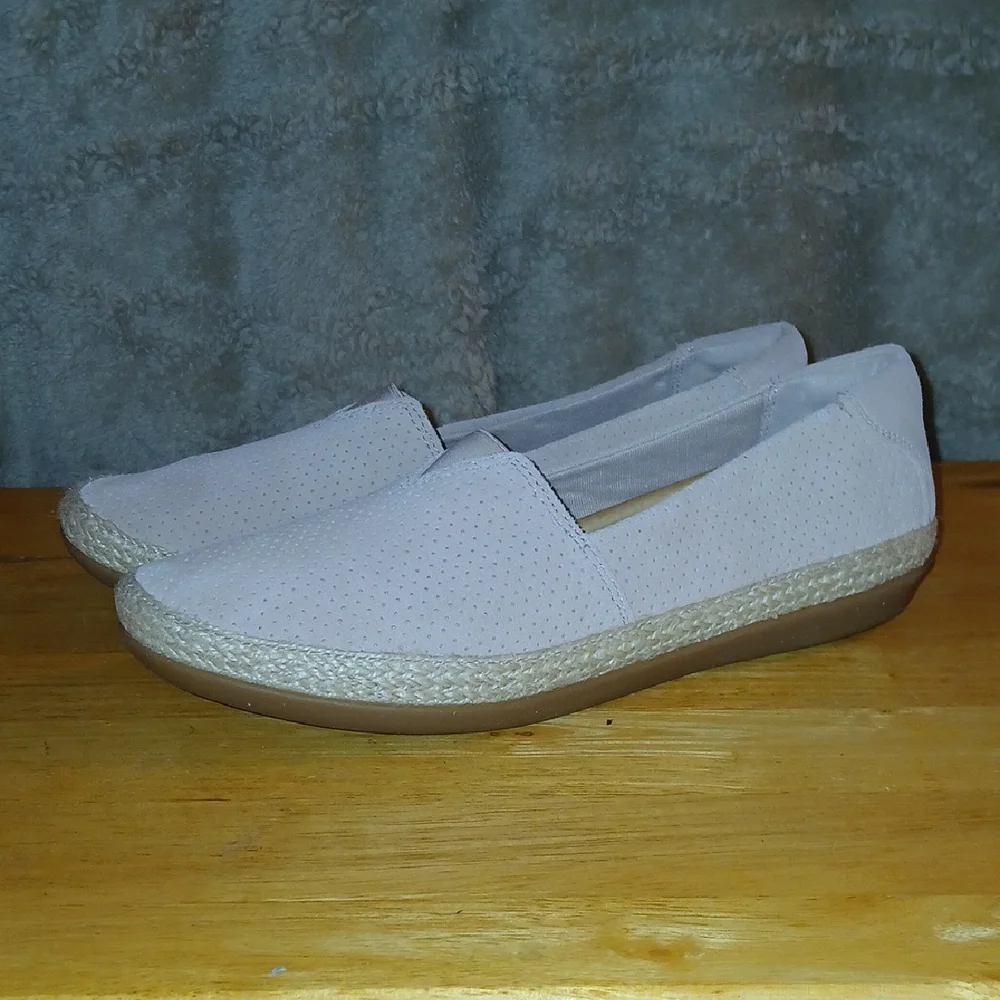 Clarks Cream Espadrilles Sleek Slip-On Shoes